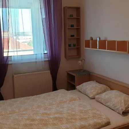 דירה Olivia Apartman שיופוק